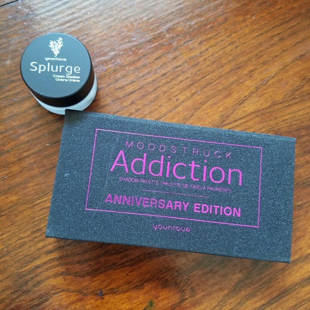Younique Limited Edition Addiction Palette